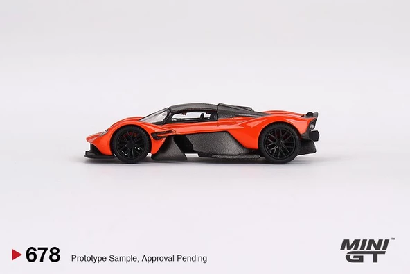 Mini GT Aston Martin Valkyrie Maximum Orange 678 - 3