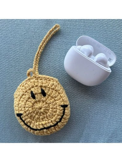 EMOJİLİ EL İŞLEMELİ AIRPORD KILIFI ve ÇANTA SÜSÜ