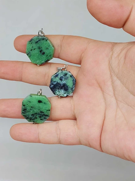 Anyolit (Rubizoit, Rubyzoisit) Taşı Sekizgen Kolye Ucu (51954) ürün görseli