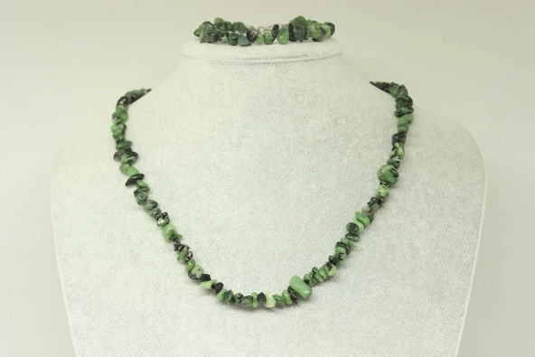 Anyolit (Rubizoit, Rubyzoisit) Taşı Küçük Taşlar Kolye & Bileklik Seti (22195)