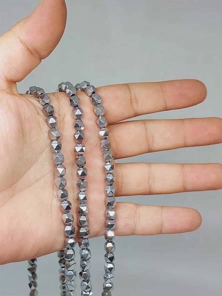 Hematit Taşı Şekilli 5*5.5mm Dizi (52338) ürün görseli