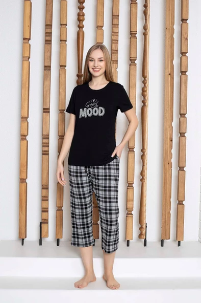 Kadın Düğmesiz Bisiklet Yaka Viskon Kısa Kol Cepli Kapri/Bermuda Pijama Takımı - 6