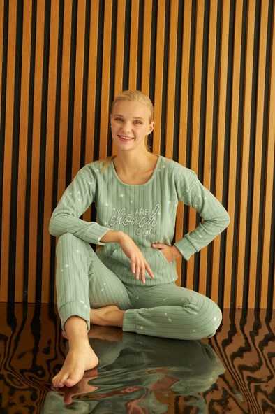 Kadın Bisiklet Yaka Kanguru Cep Bilek Manşetli Fitilli Polar Kışlık Pijama Takımı - 7