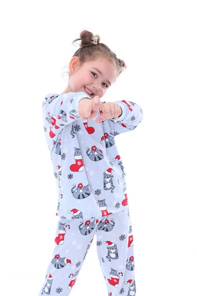 Yılbaşı Temalı Kedili Kız Çocuk Pijama Takımı - 5