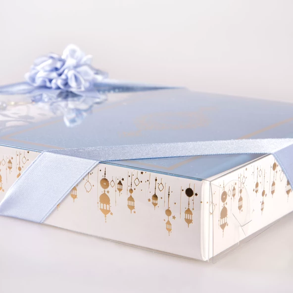 Kuran +  Seccade +  Tesbih Hediye Seti (Hafız Boy, Termo Deri, Desenli Kutu, Açık Mavi) - Resim 5