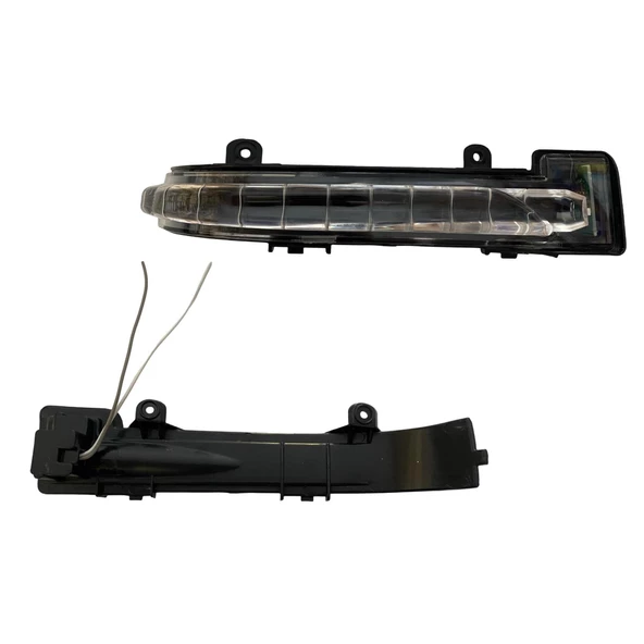 Ayna Sinyali Sol Chery Tiggo 7 Pro / Tiggo 8 Pro ürün görseli 1