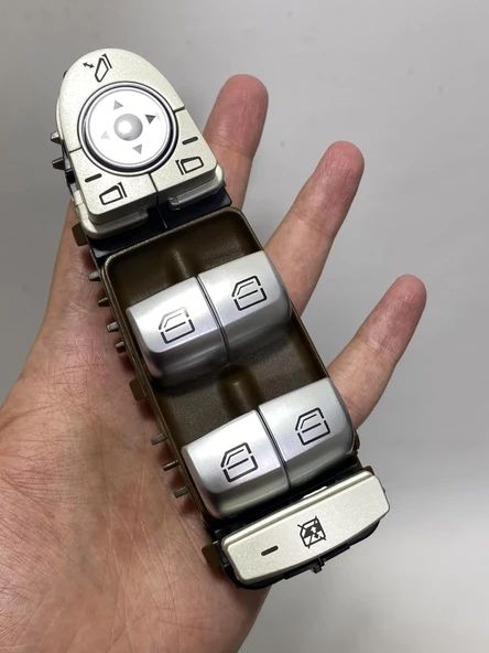 Mercedes C Class W205 Cam Açma Düğmesi 2059056811 - 7