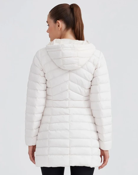 Skechers W Essential Maxi Length Hooded Jacket S212005 Kadın Günlük Mont - Resim 4