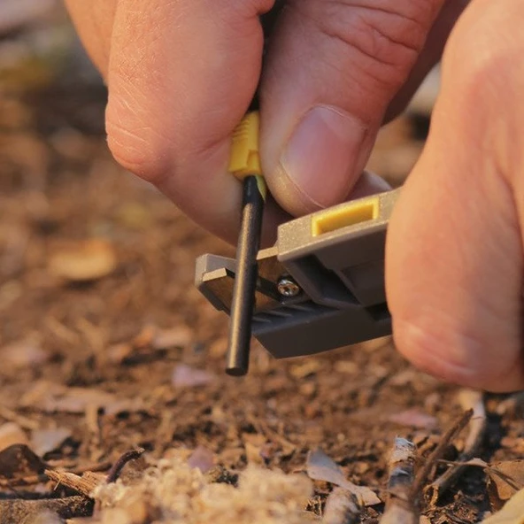 SMITHS 10-N-1 SURVIVAL MULTI-TOOL BILEY APARAT - Resim 4