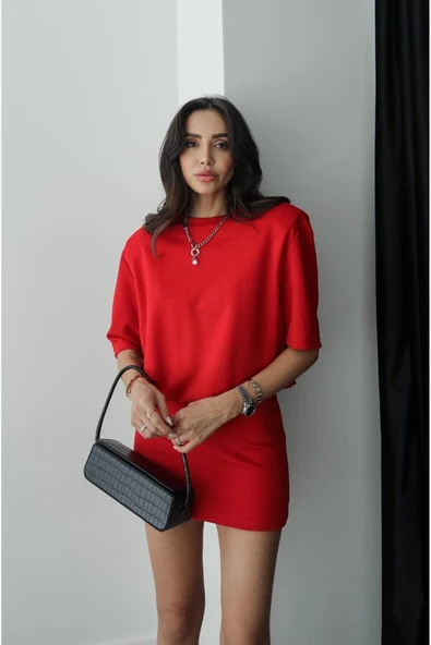 Kısa Kol Vatkalı Penye Elbise - 6