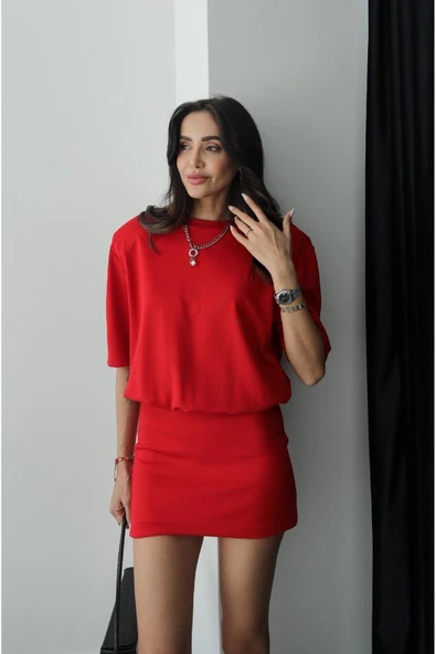 Kısa Kol Vatkalı Penye Elbise - 8