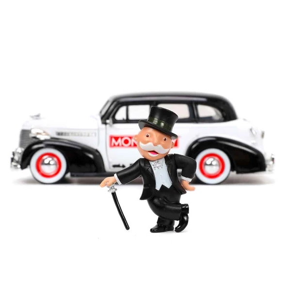 Mr. Monopoly Figür ve 1939 Chevy Master Aracı Die-Cast (Metal), 1:24 Ölçekli Araç