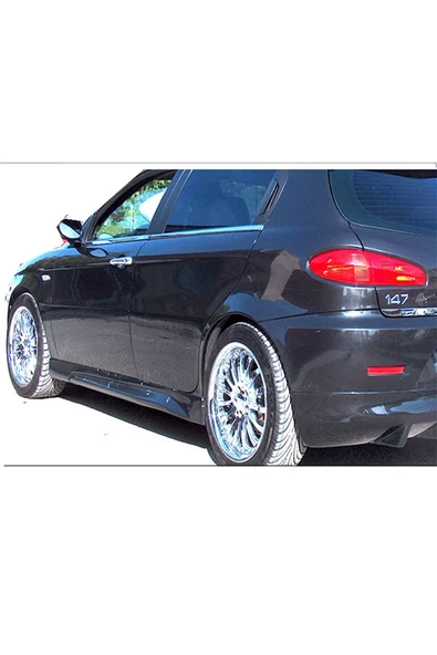 OTOBDY Alfa Romeo 147 Uyumlu Yan Marşpiyel Takımı - PLASTİK - BOYASIZ