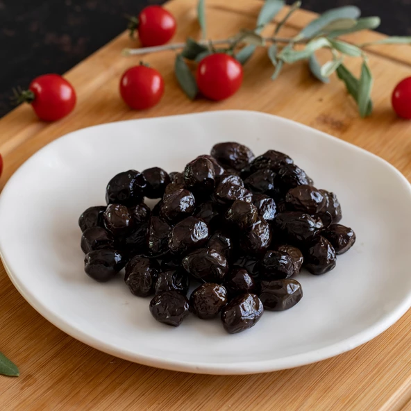 Kuru Sele İri Taneli Siyah Zeytin 900 Gr - 3