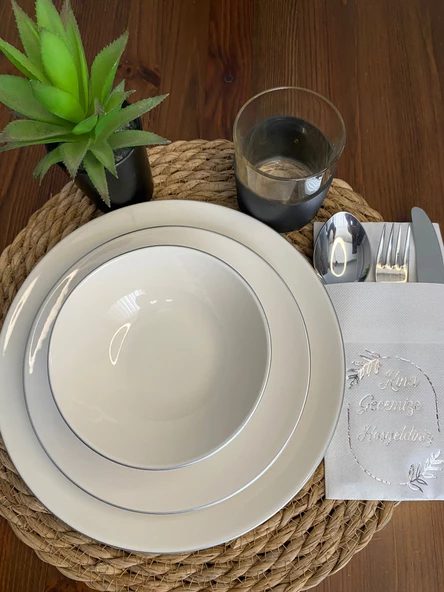 Gümüş Yaldızlı Beyaz Çerçeveli Kına Gecemize Hoşgeldiniz Cepli Peçete 12 Adet 40x40 - Resim 2