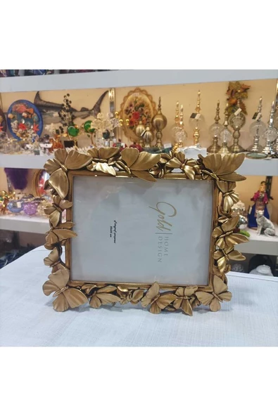 Fotoğraf çerçevesi kelebek desenli altın rengi 20x25 - 2