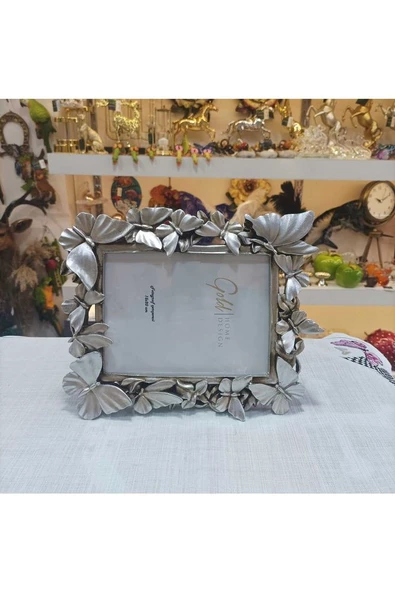 Fotoğraf çerçevesi kelebek desenli gümüş renk 15x20 - 2