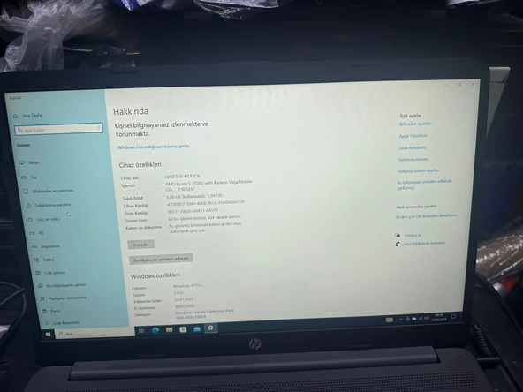 Hp 255 G8 15.6" Ryzen 5 3500U 8Gb- 256Gb M2 Nvme- O/B Rxvega Frd (1920 X 1080) 27K40ea - 3