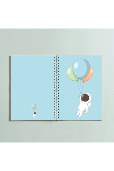 Astronot Balon Tasarımlı Spiralli A5 96 Yaprak Çizgisiz Defter