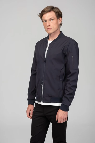 Erkek Teknolojik Kumaş Cepleri Dikişsiz Detaylı Mıknatıs İle Kendinden Kapanan Çift Açılır Fermuarlı Bomber Ceket - 7