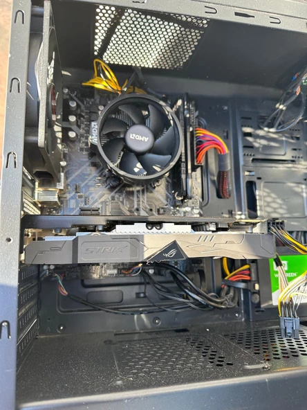 Molecule Gaming PC Amd Ryzen 5 3600 Gigabyte B450M-H ANAKART ASUS 4GB Rx570 Gamming Ekran kartı  16gb 3200mhz ram 480gb Wd Ssd - 6