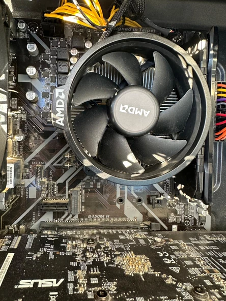 Molecule Gaming PC Amd Ryzen 5 3600 Gigabyte B450M-H ANAKART ASUS 4GB Rx570 Gamming Ekran kartı  16gb 3200mhz ram 480gb Wd Ssd - 5