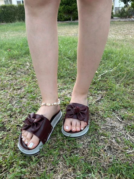 Şerit Detaylı  Fiyonklu Üst Kalite  Terlik - 3