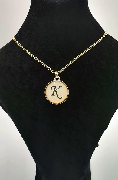 Gold Renk Büyük Boy Kararmaz ''K'' Harfli Kolye ürün görseli 1