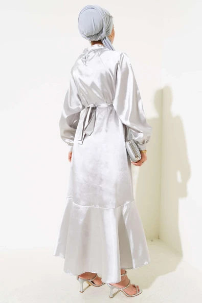 Saten Bel Kuşaklı Elbise Gri - Resim 3