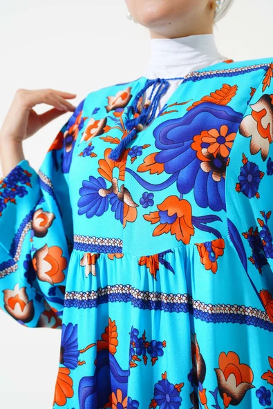 Yaka Püsküllü Desenli Elbise Mavi - Resim 4