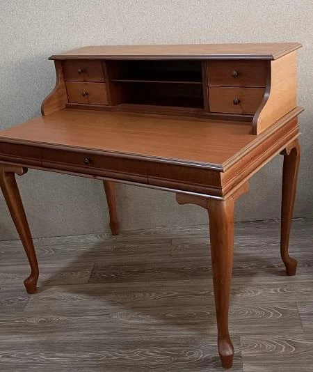 Çalışma Masa ST 90400 Klasik Model Kayın Aslan Ayak CEVİZ Eskitme Kulp El Yapımı - 9
