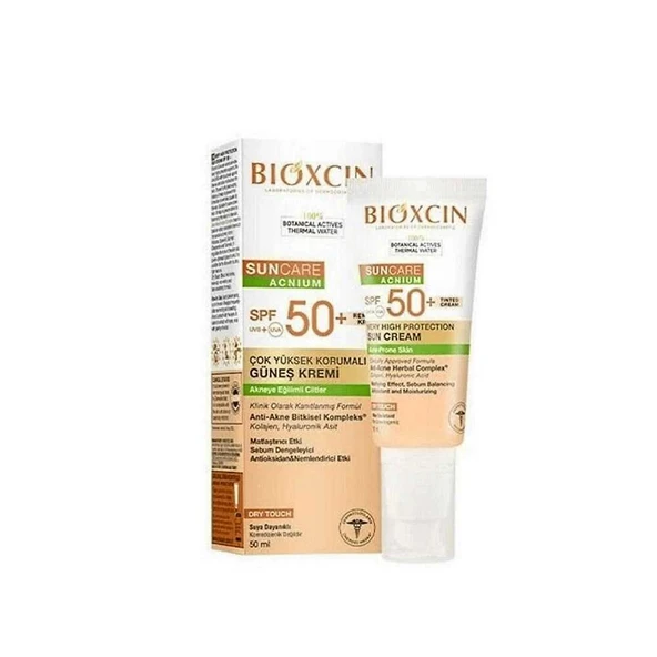 Bioxcin Sun Care Çok Yüksek Korumalı Akneye Eğilimli Ciltler İçin Renkli Güneş Kremi SPF50+ 50ml ürün görseli
