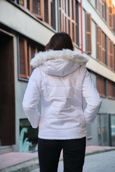 Günlük Kürklü Şişme Kadın Mont - Resim 9