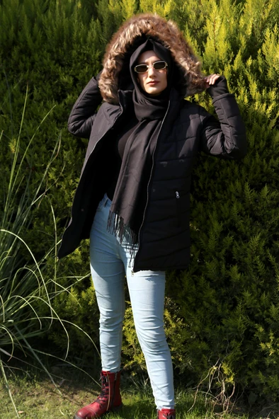 Eldiven Detaylı Kapüşonlu Kürklü Şişme Tesettür Mont ürün görseli