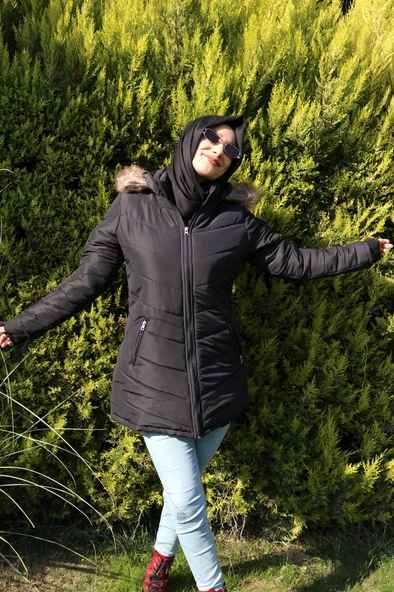 Eldiven Detaylı Kapüşonlu Kürklü Şişme Tesettür Mont - Resim 5