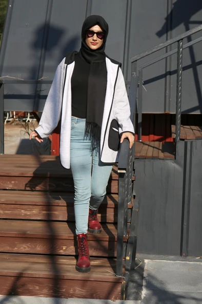 Sezonluk Kapüşonlu Cepli Kadın Uzun Tesettür Ceket - 2