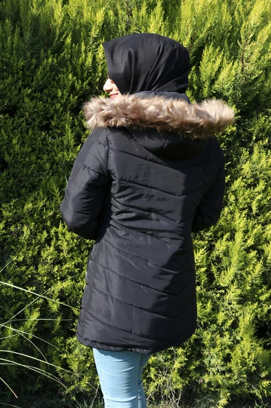 Eldiven Detaylı Kapüşonlu Kürklü Şişme Tesettür Mont - Resim 2