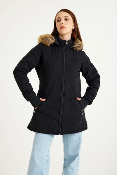 Kışlık Eldivenli Kapüşonlu Kürklü Kadın Şişme Mont ürün görseli