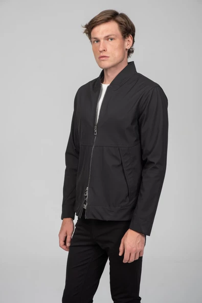 Erkek Teknolojık Kumaşdan Önü Çift Açılır Fermuar Detaylı Astarsız Bomber Mont - 4