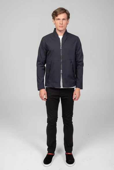 Erkek Teknolojık Kumaşdan Önü Çift Açılır Fermuar Detaylı Astarsız Bomber Mont - 12