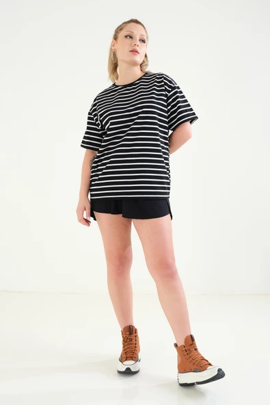 Kadın Çizgili Oversize T-Shirt Beyaz