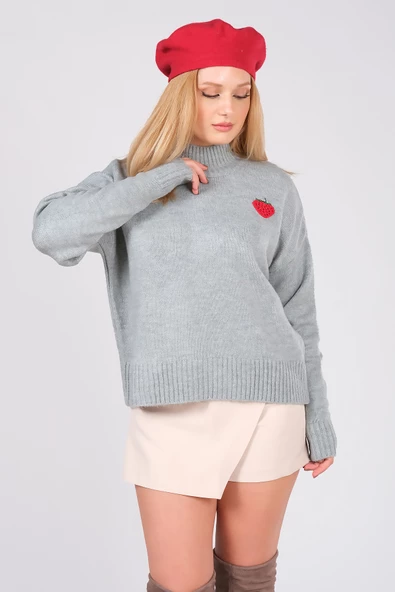 Kadın Çilek İşlemeli Dik Yaka Oversize Kazak Su Yeşili - 3