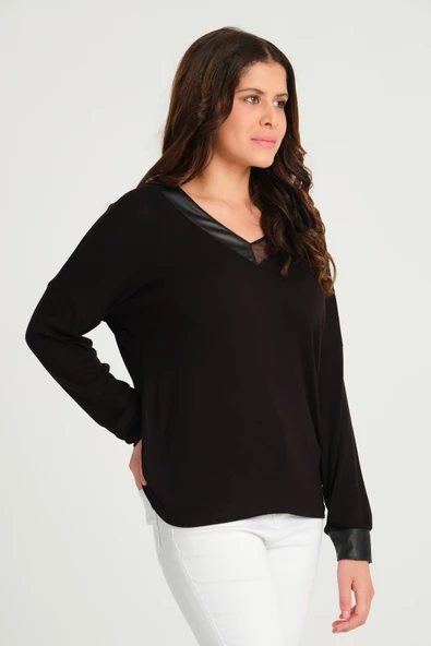 Kadın V Yaka Oversize Bluz Siyah - 3