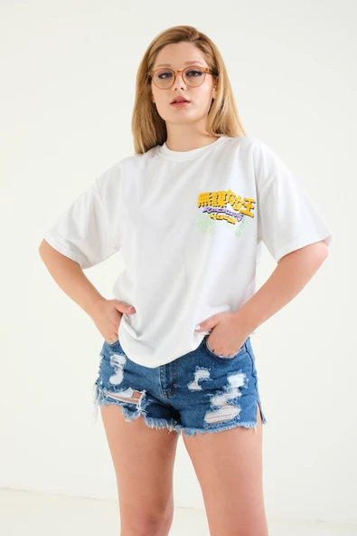 Kadın Baskılı Oversize T-Shirt Beyaz