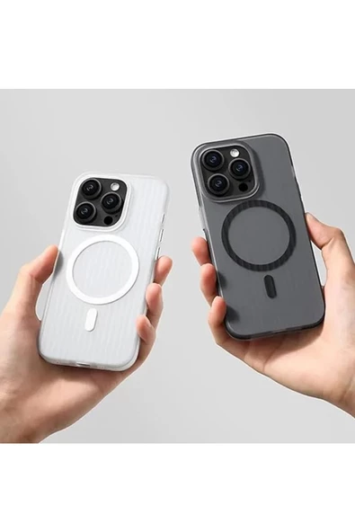 iPhone 15 Plus ile uyumlu Kılıf Kamera Korumalı Magsafe ile uyumlu Şeffaf Transparan Tırtıklı Kılıf - Resim 2