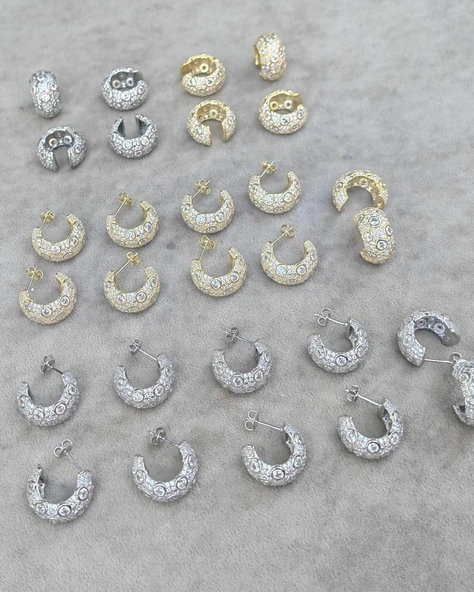 Zarif Beyaz Taşlı Kalın Gümüş Halka Küpe - Resim 5