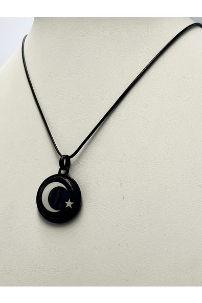 Ay Yıldız Figürlü İpli Unisex Kolye