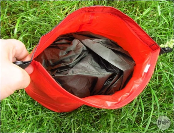 Coghlans Hafif Su Geçirmez Çanta (10L) - Resim 6