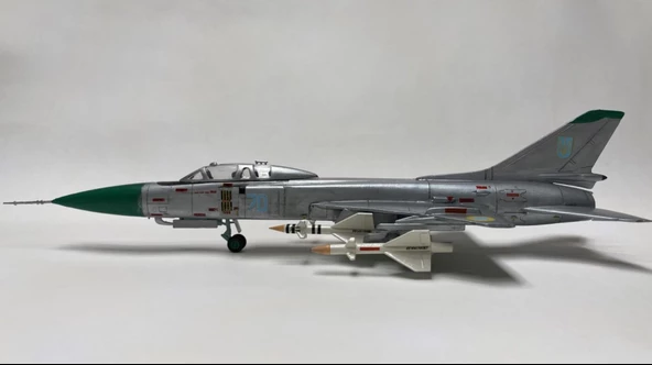 Su-15 Um Pm Model Önleme Uçağı Demonte Plastik Maketi - 7