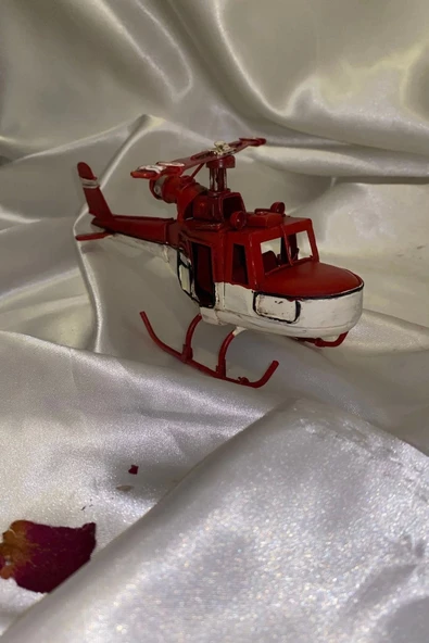 Metal Helikopter Dekoratif Maket El Yapımı Oyuncak Kırmızı Beyaz - 1